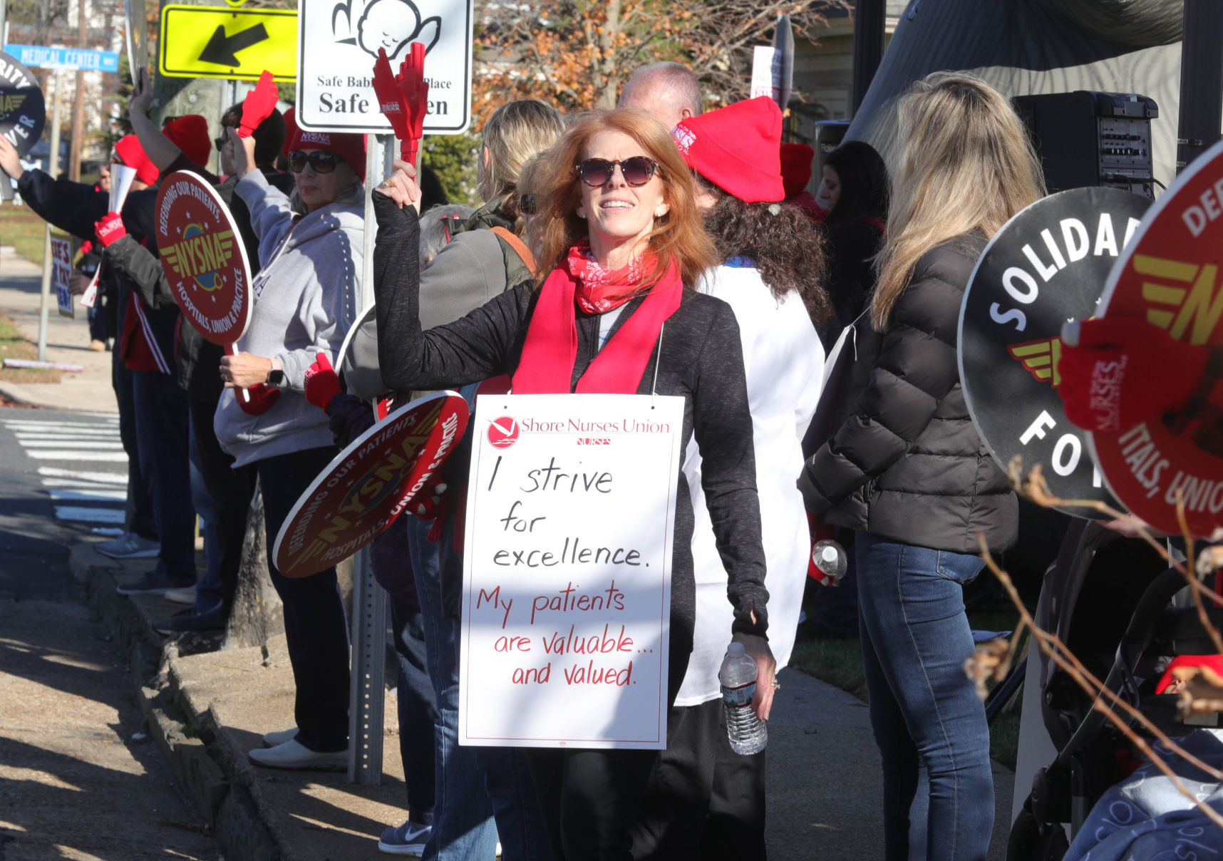112719_nws_nurse 716